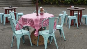 détail tables